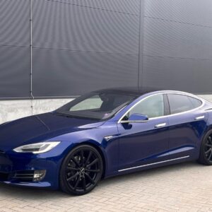 Tesla Model S 75D